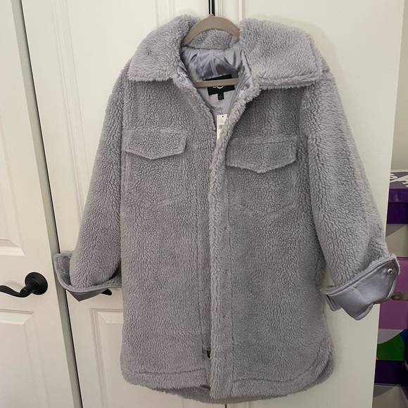 UGG Frankie Uggfluff Shirt Jacket Color: Cloudy Grey Size Small - Picture 1 of 7